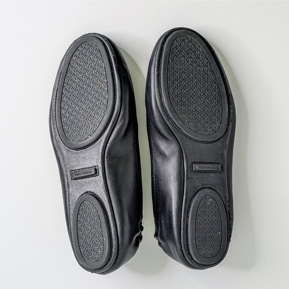Tory Burch Minnie Travel Flats 8 Black Leather Gold Logo Ballet Designer GUC - Picture 12 of 14
